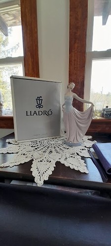 Lladro the dancer ballerina - lladro,
